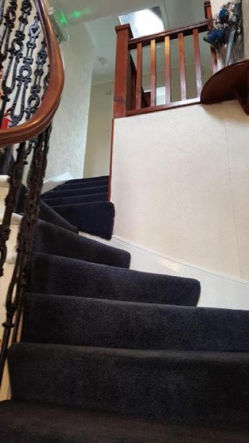Oyo Inverour Guest House Gairlochy Esterno foto